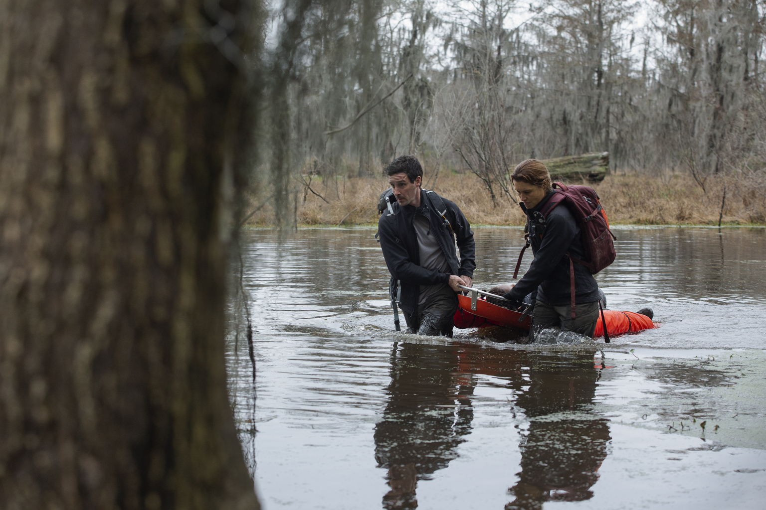 James Ransone and Hannah Ware in The First (2018)