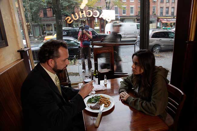 Still of Philippe Hartmann and Elodie Bouchez in Brooklyn NY, on the set of "IN MEMORY OF THE DAYS TO COME".