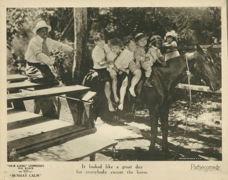 Joe Cobb, Jackie Condon, Mickey Daniels, Jack Davis, Allen 'Farina' Hoskins, Ernest Morrison, and Leona Levin in Sunday Calm (1923)