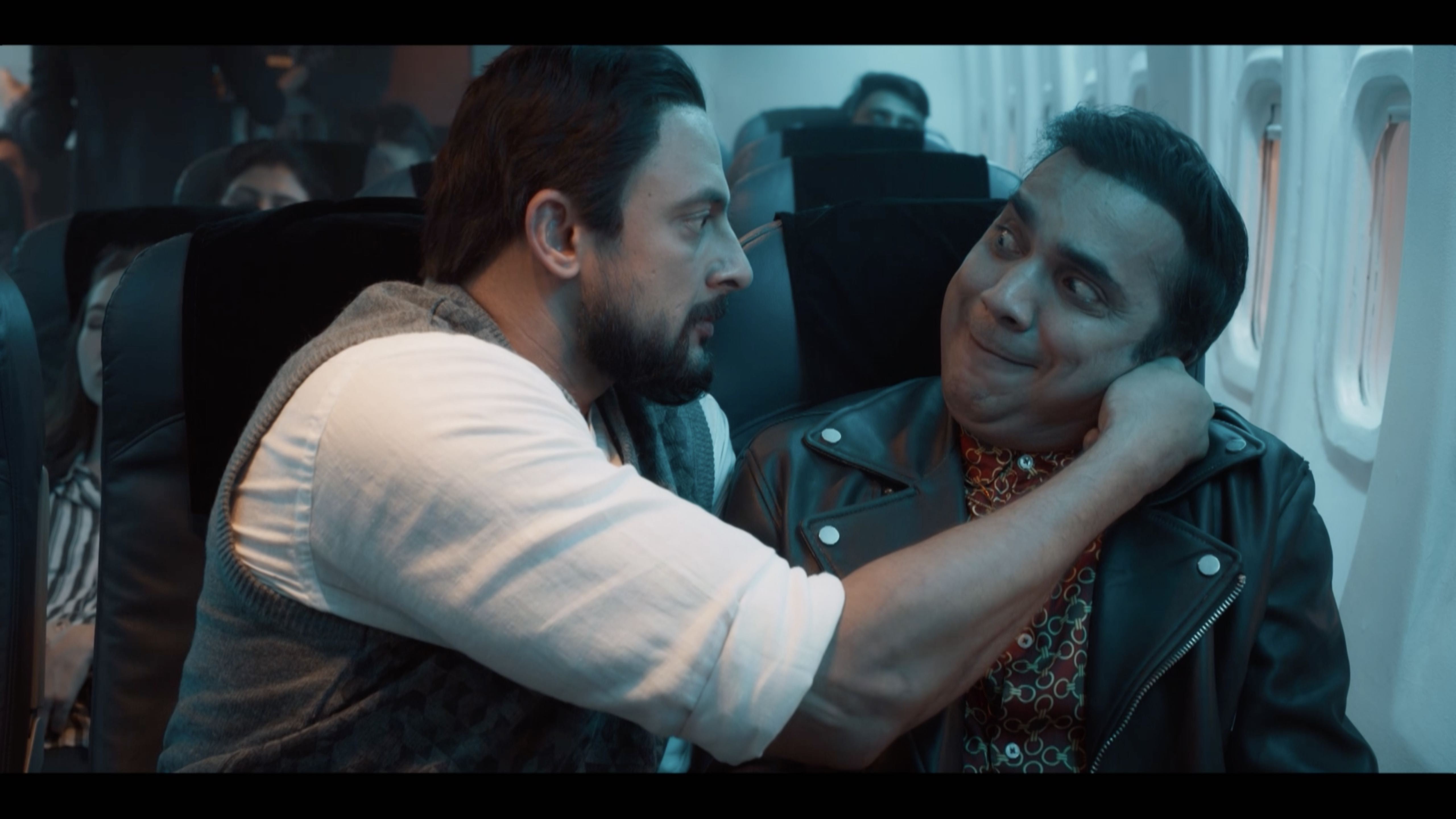 Arunoday Singh and Saanand Verma in Apharan (2018)