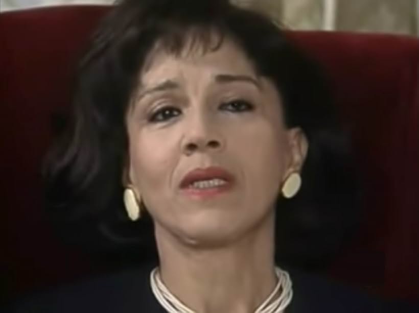 Yoná Magalhães in The Next Victim (1995)