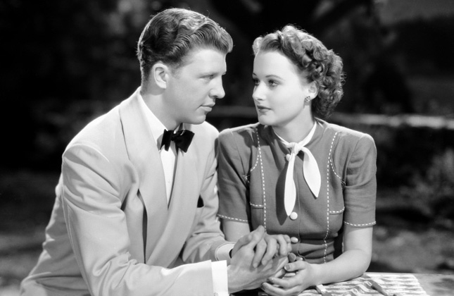 Lynne Carver and Dan Dailey in Dulcy (1940)