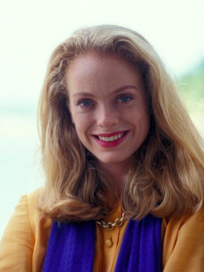 Tushka Bergen in Glückliche Reise (1992)