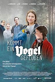 Ulrike Krumbiegel, Hans Löw, Michael Wittenborn, Pola Friedrichs, and Britta Hammelstein in Kommt ein Vogel geflogen (2023)