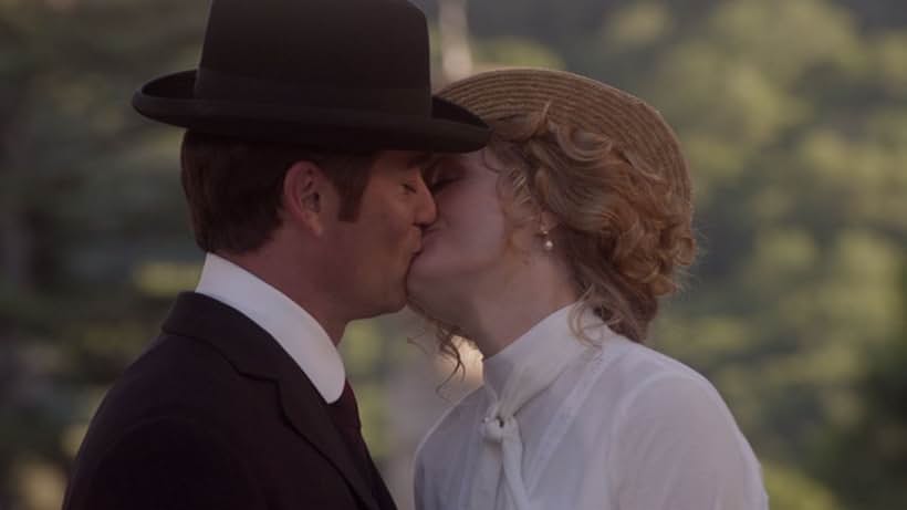 Yannick Bisson and Helene Joy in Murdoch Mysteries (2008)