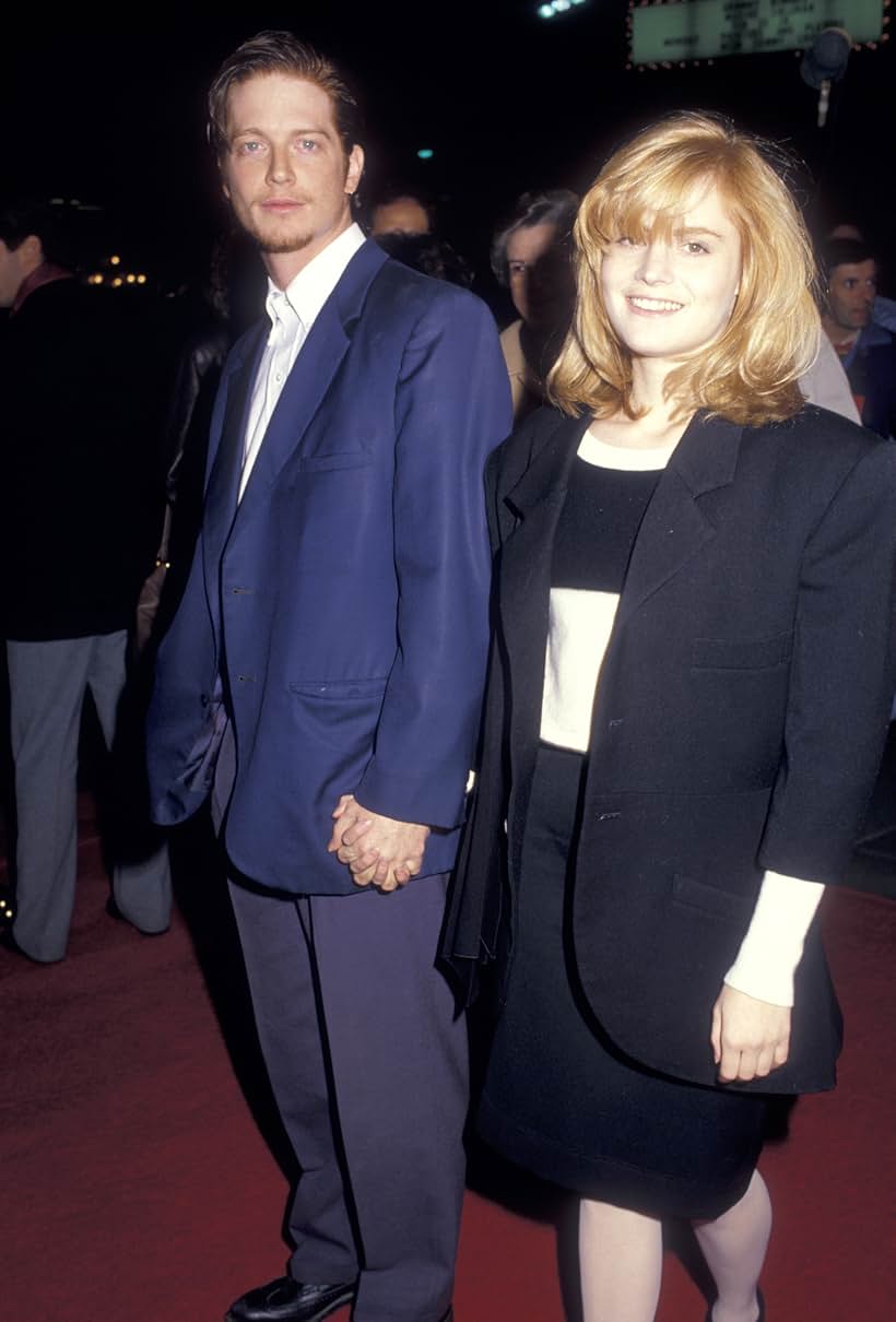 Jennifer Jason Leigh and Eric Stoltz