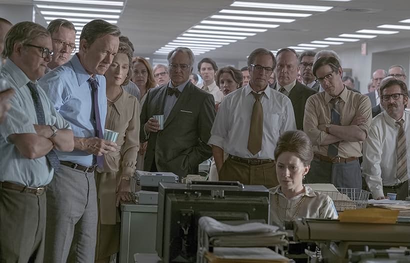 Tom Hanks, Meryl Streep, Philip Casnoff, David Cross, Tracy Letts, Bradley Whitford, Jessie Mueller, and Carrie Coon in The Post (2017)