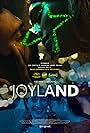 Rasti Farooq, Alina Khan, and Ali Junejo in Joyland (2022)