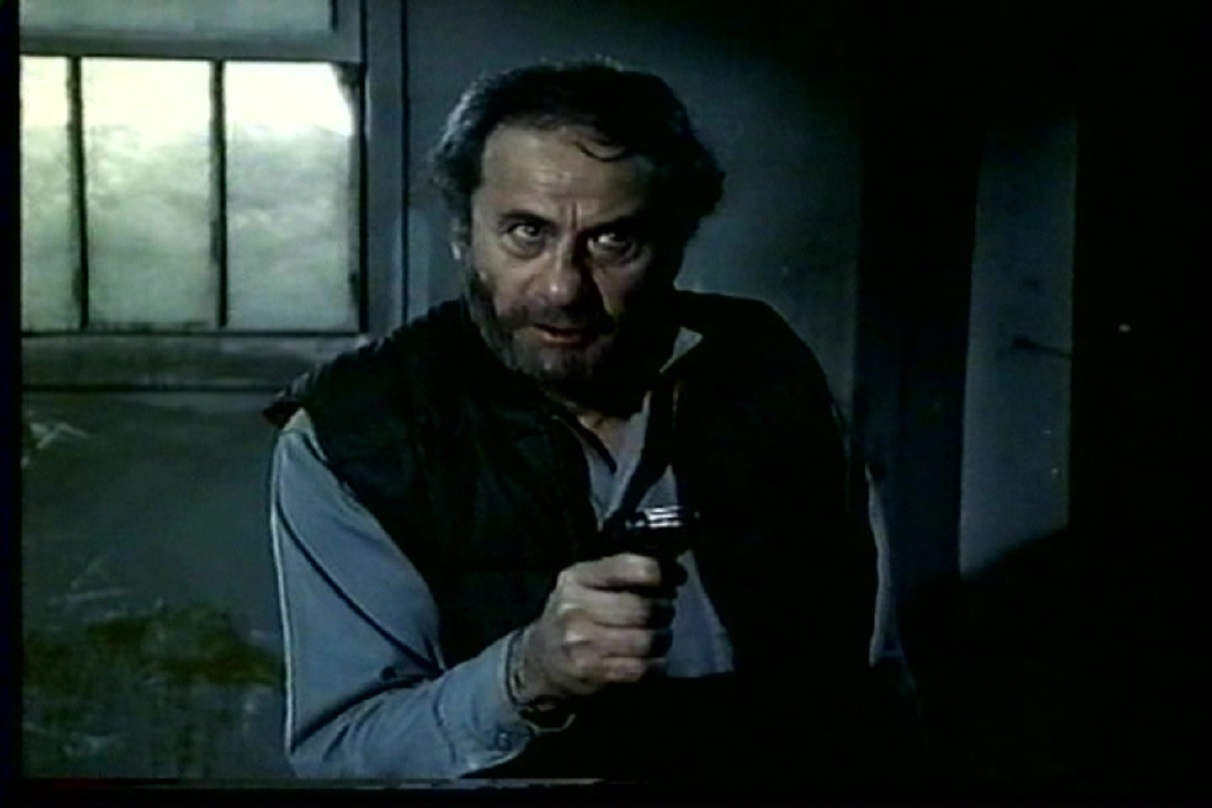 Eli Wallach in A Cold Night's Death (1973)