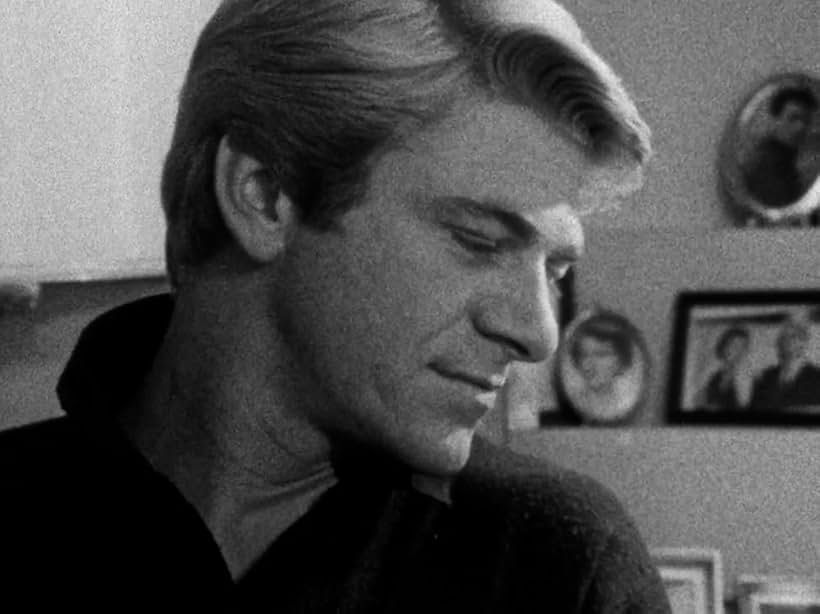 Seymour Cassel in Faces (1968)