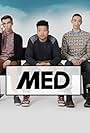 Med (2015)