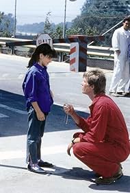 Richard Dean Anderson and Kelly McClain in MacGyver (1985)