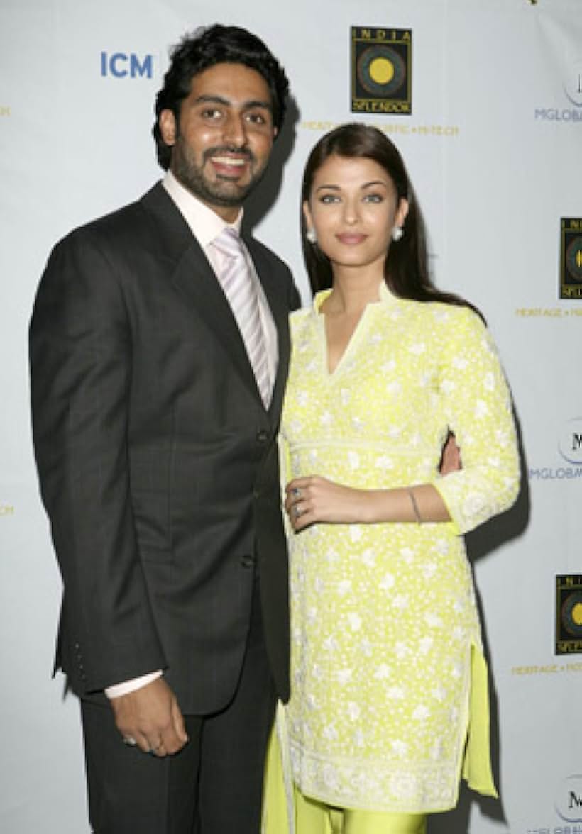 Abhishek Bachchan and Aishwarya Rai Bachchan at an event for Guru (2007)