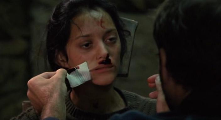 Marion Cotillard in Furia (1999)