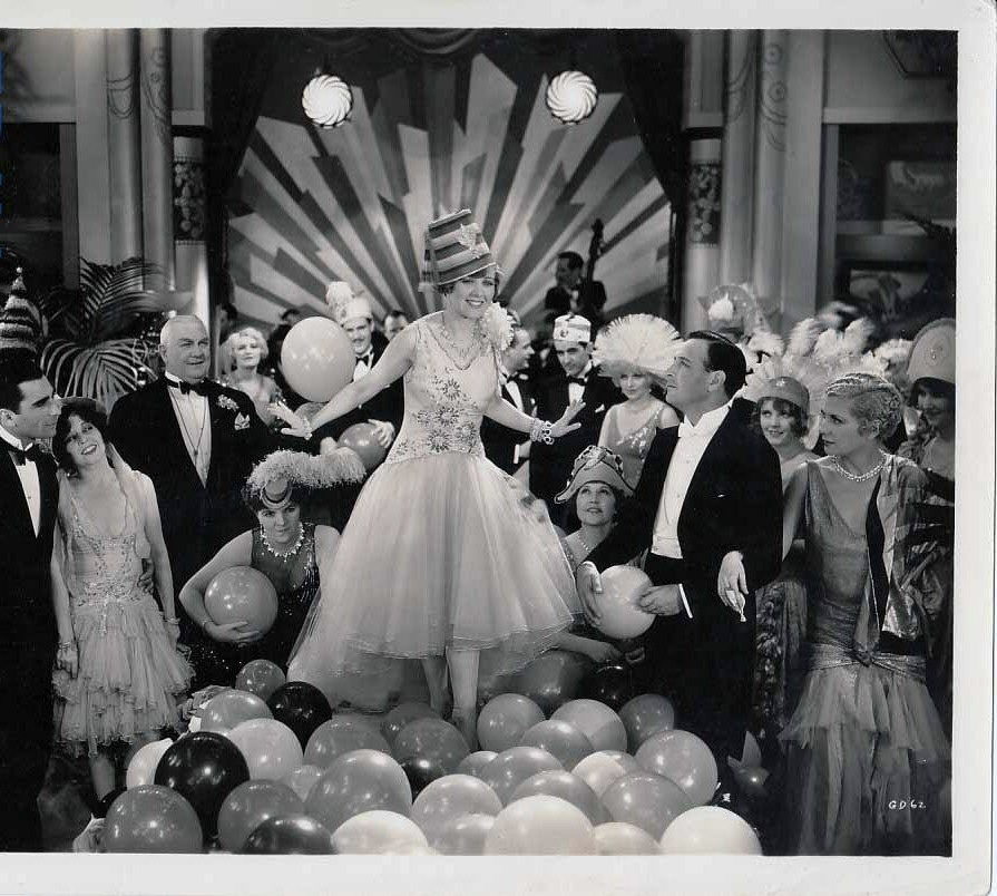 William Bakewell, Helen Foster, Albert Gran, Winnie Lightner, Nick Lucas, Ann Pennington, Lilyan Tashman, Conway Tearle, and Nancy Welford in Gold Diggers of Broadway (1929)