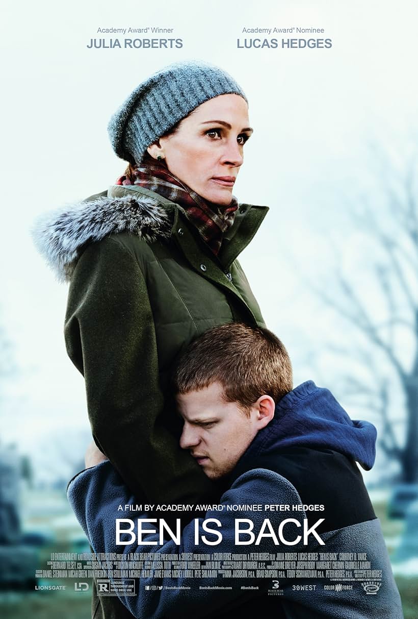 Julia Roberts and Lucas Hedges in Ben Is Back (2018)