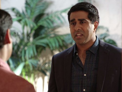 Jay Chandrasekhar in Franklin & Bash (2011)