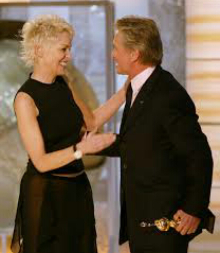 Michael Douglas and Sharon Stone in The 61st Annual Golden Globe Awards (2004)