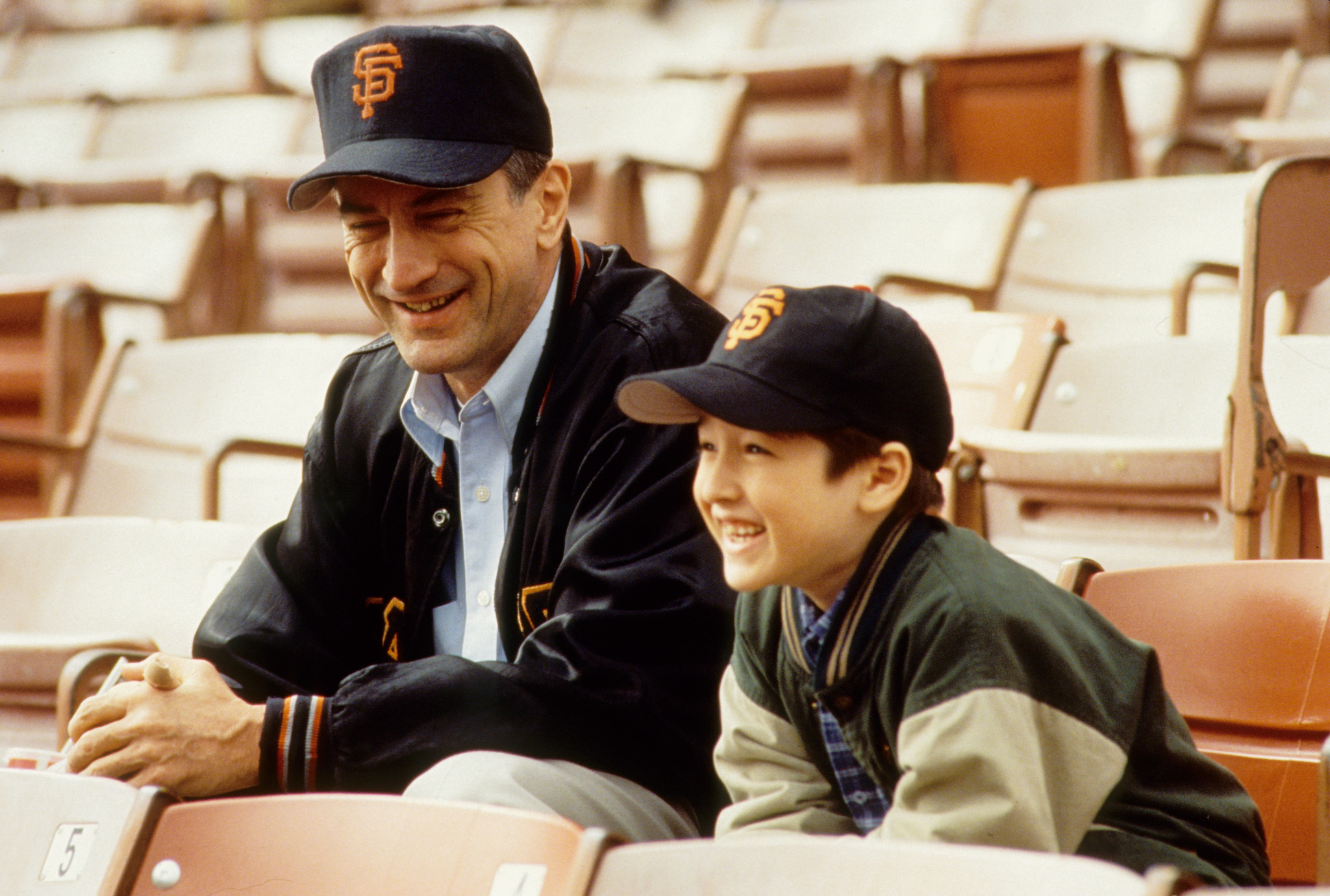 Robert De Niro and Andrew J. Ferchland in The Fan (1996)