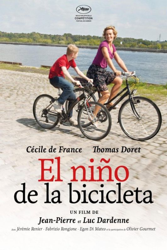 Cécile de France and Thomas Doret in The Kid with a Bike (2011)