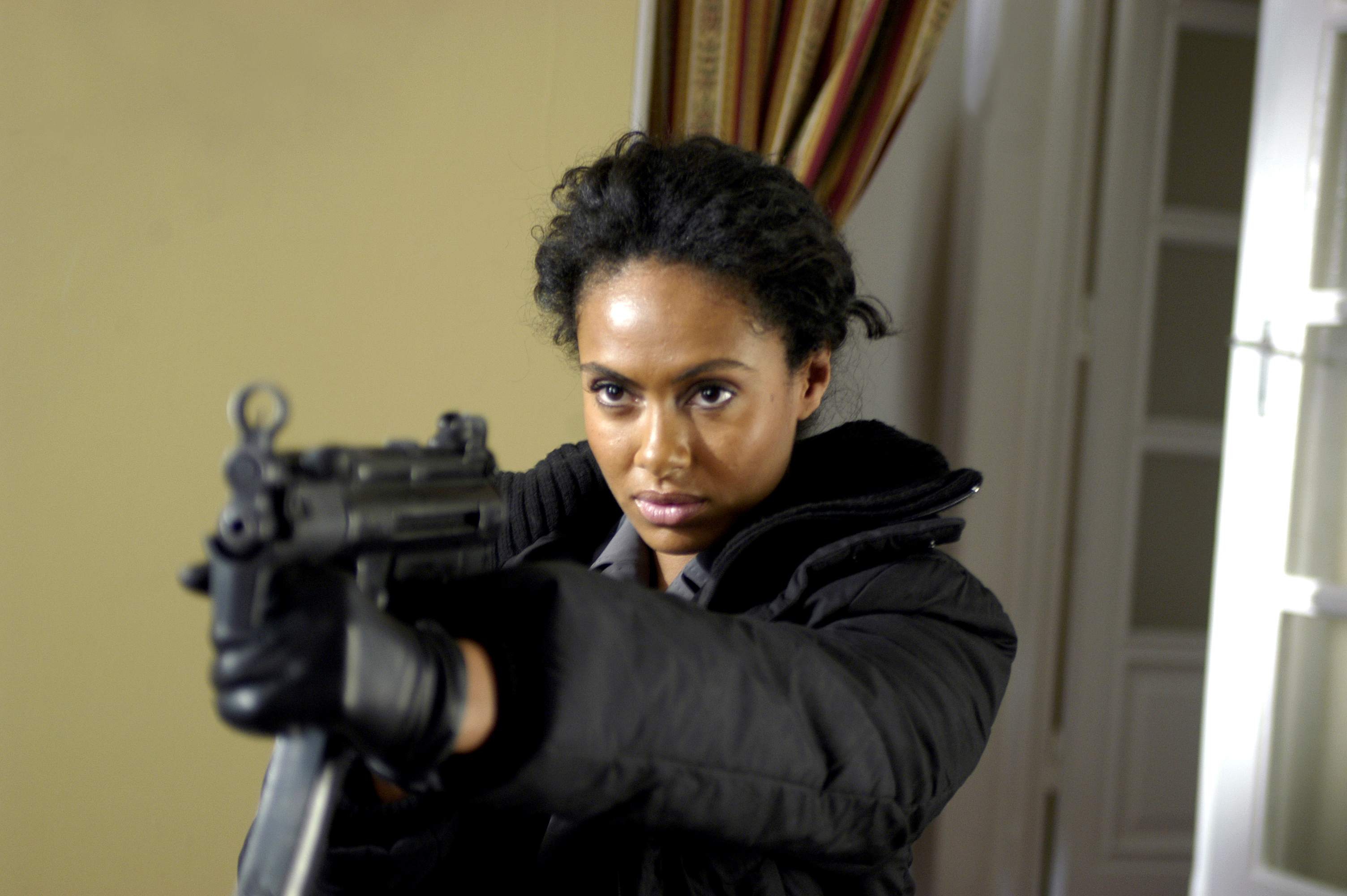 Shakara Ledard in The Defender (2004)