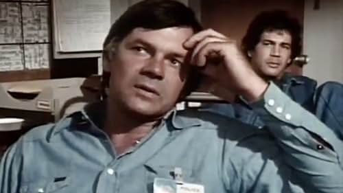 Robert Forster and Gary Lockwood in Police Story (1973)