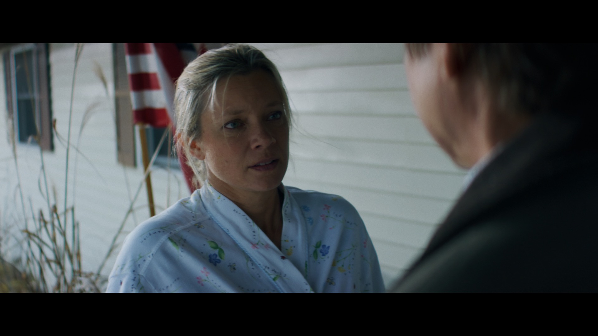 Amy Smart and William Mapother in On Sacred Ground (2023)