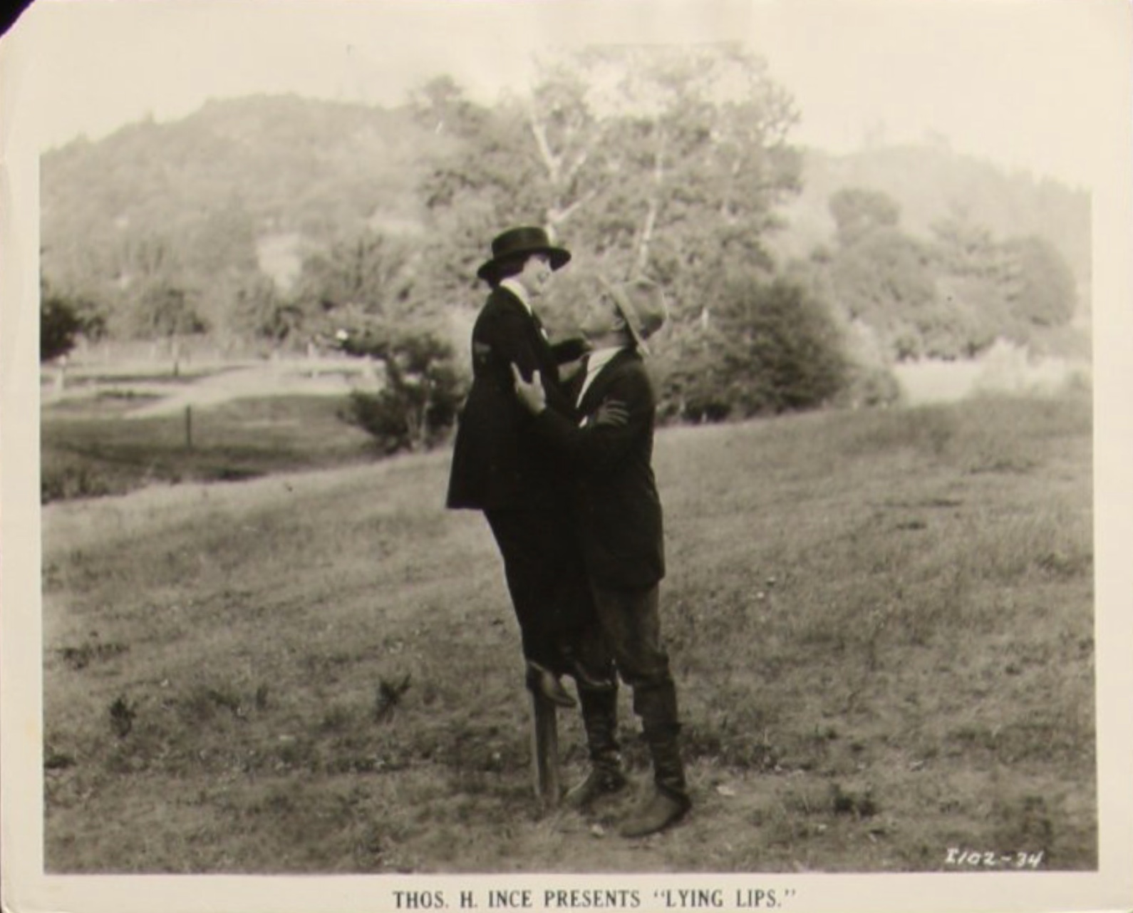 House Peters and Florence Vidor in Lying Lips (1921)