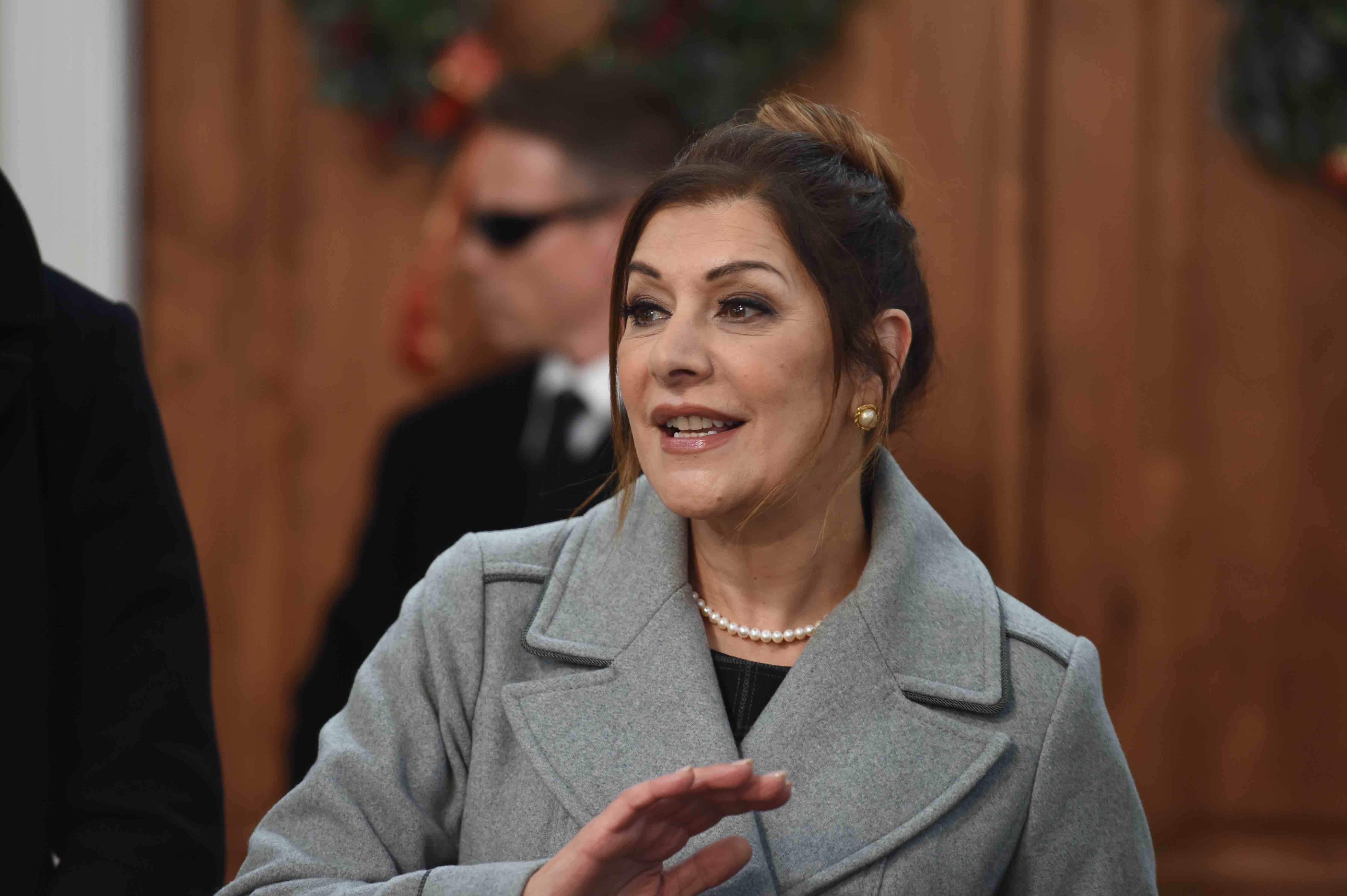 Marina Sirtis in My Christmas Prince (2017)