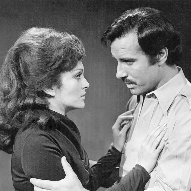 Lupita Ferrer and José Bardina in Mariana de la noche (1975)