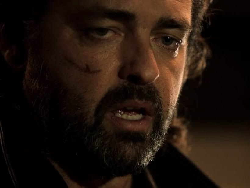 Angus Macfadyen in Lie to Me (2009)