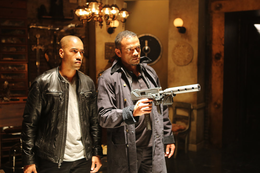 Mario Van Peebles and Brad James in Superstition (2017)