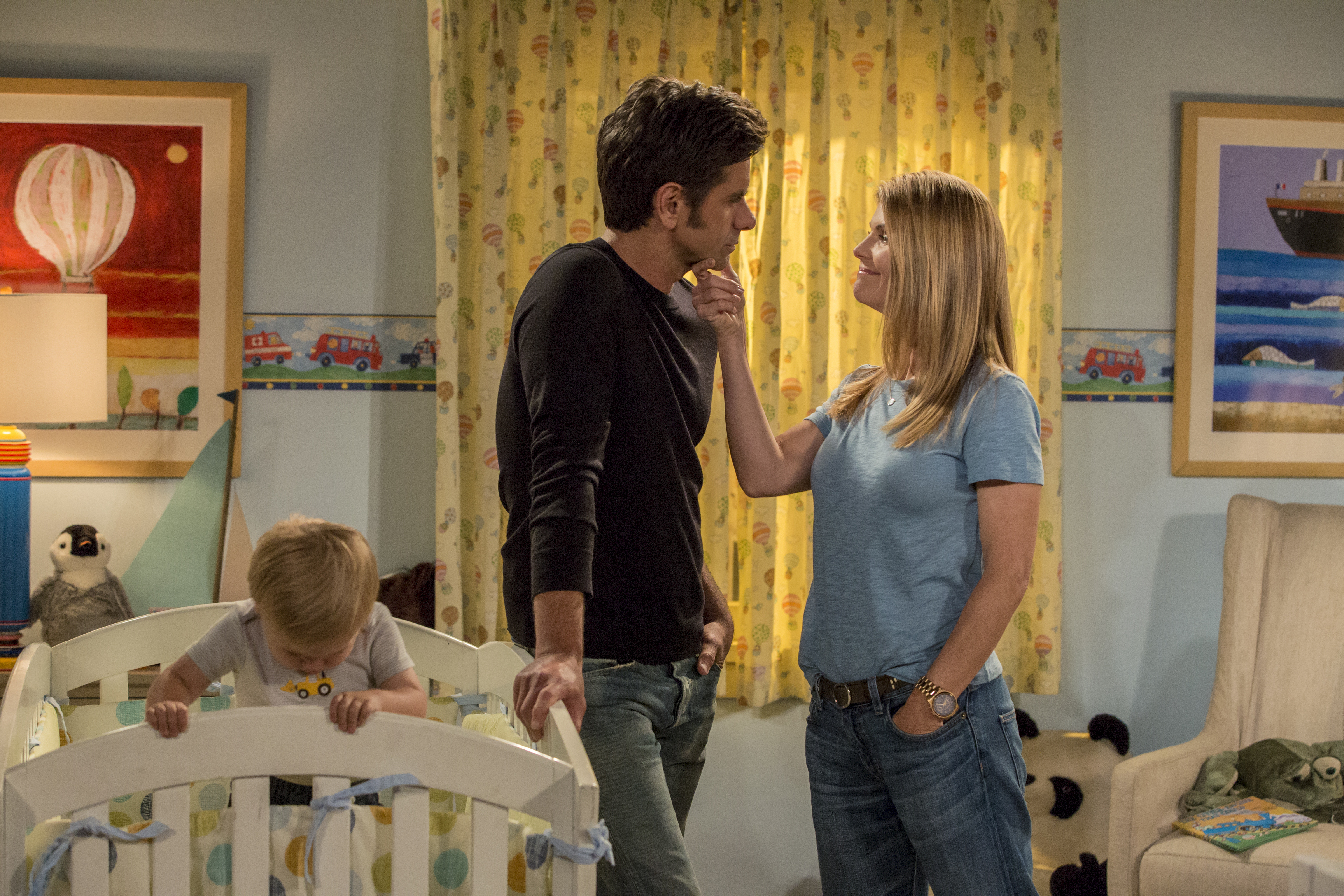 John Stamos, Lori Loughlin, Fox Messitt, and Dashiell Messitt in Fuller House (2016)