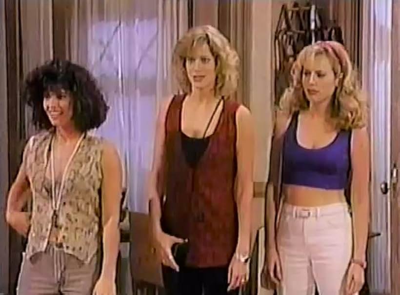 Cathryn de Prume, Anna Gunn, and Nancy Sorel in Down the Shore (1992)