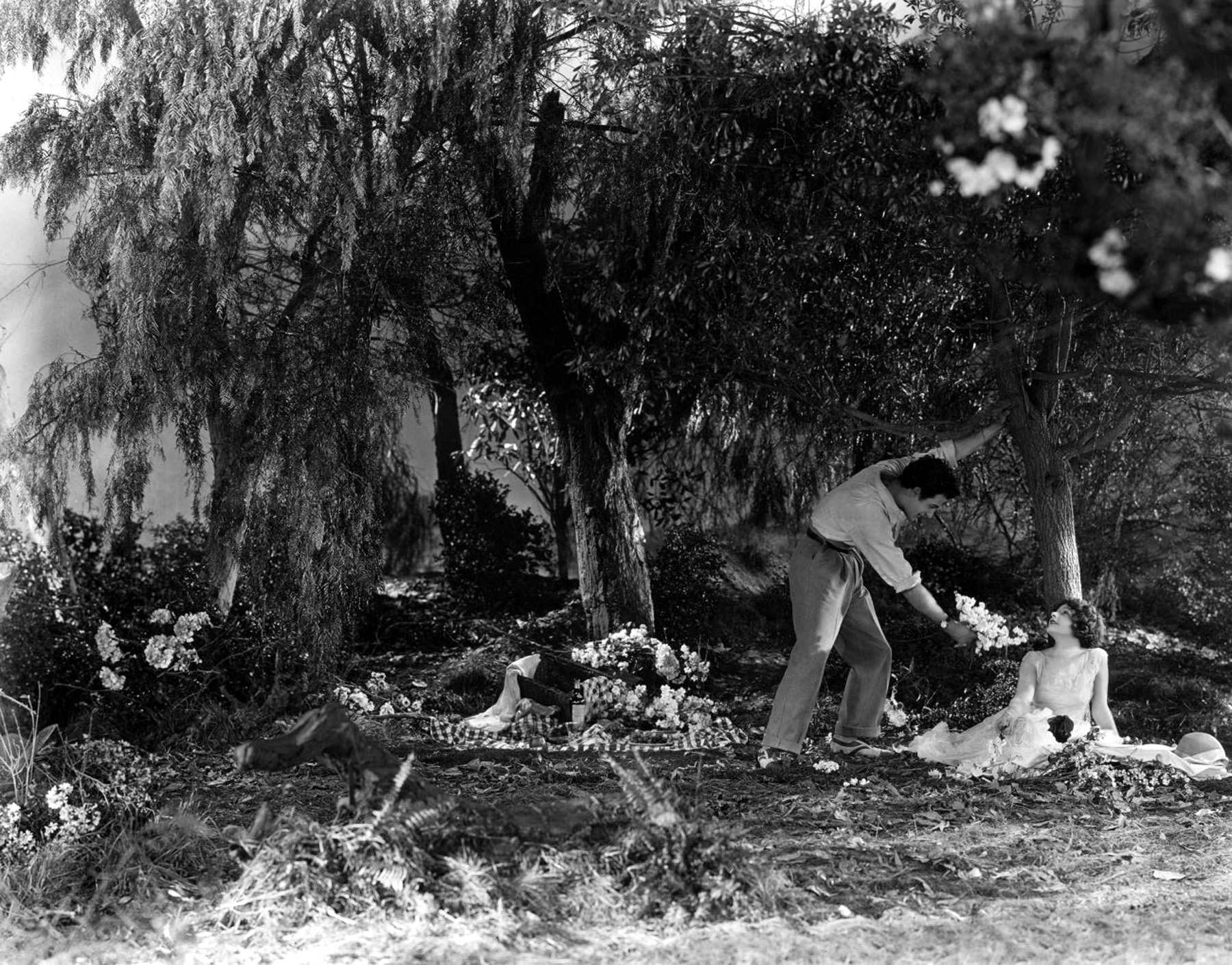 Gilbert Roland and Norma Talmadge in Camille (1926)