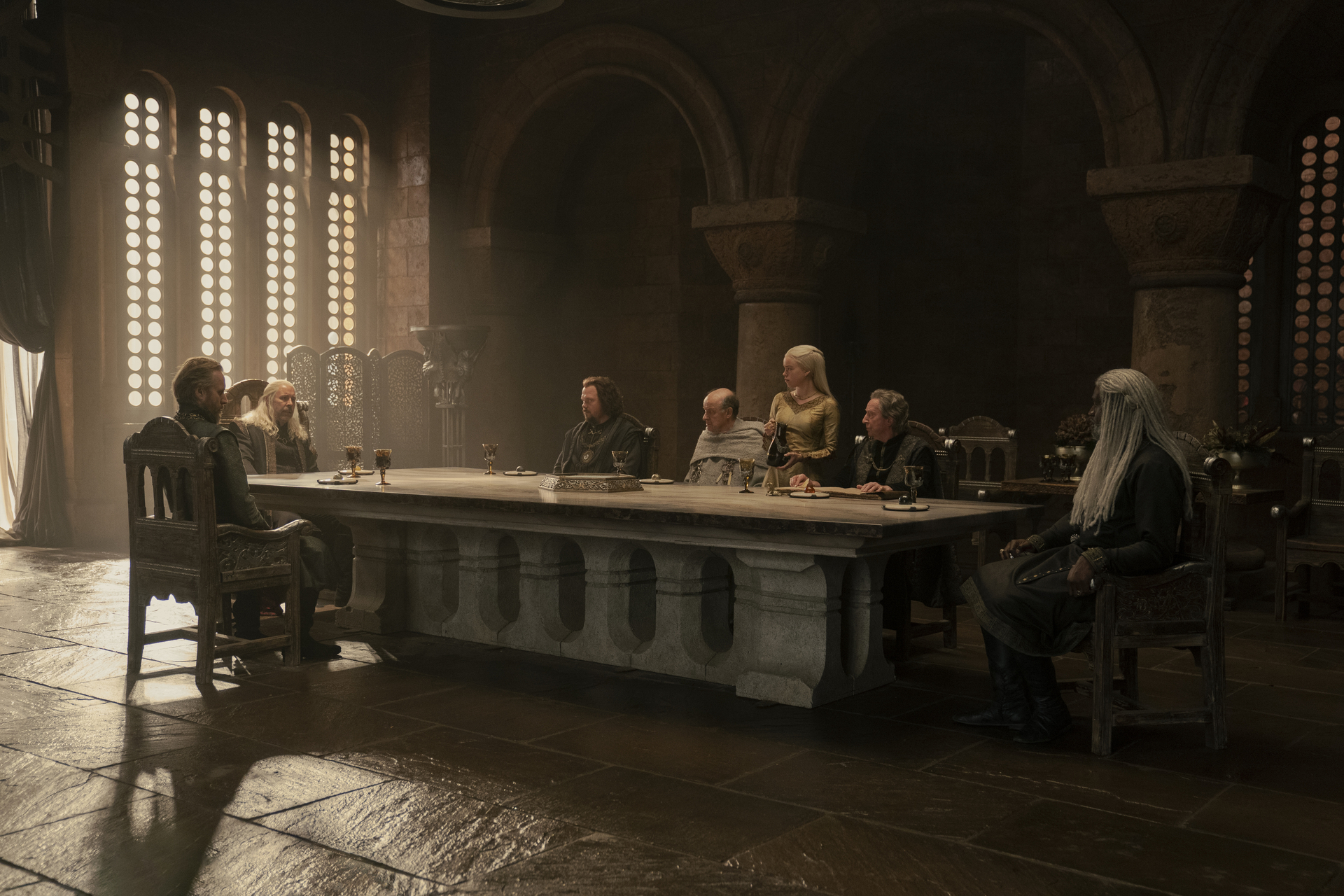 Paddy Considine, David Horovitch, Rhys Ifans, Bill Paterson, Steve Toussaint, Gavin Spokes, and Milly Alcock in House of the Dragon (2022)