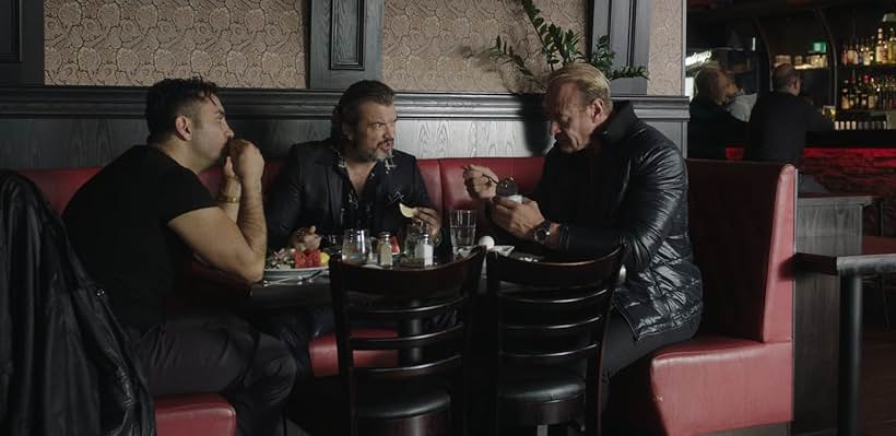 Roger Zapfe, Dragomir Mrsic, and Mahmut Suvakci in Torpederna (2014)