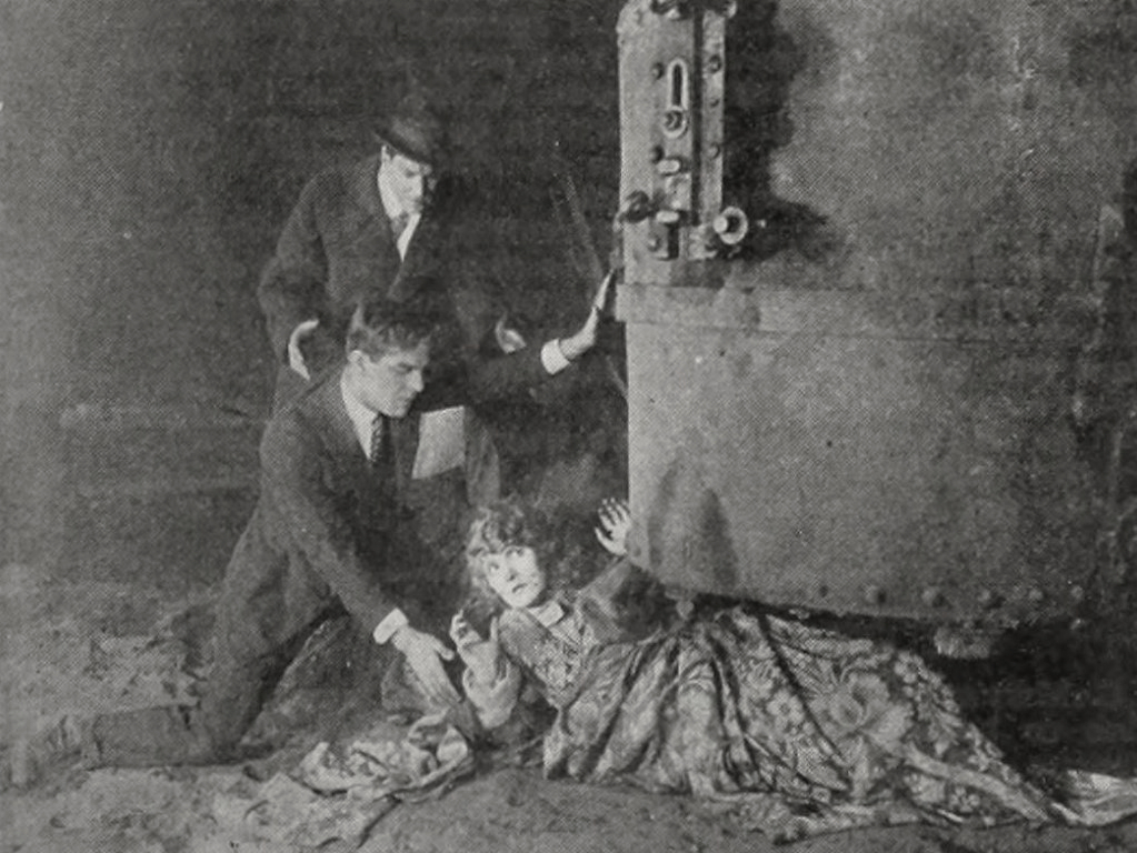 Antonio Moreno and Pearl White in The House of Hate (1918)