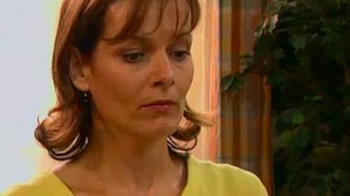 Cécilia Hornus in Plus belle la vie (2004)