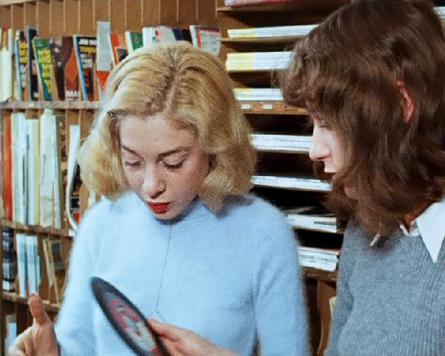 Carla Egerer and Eva Pampuch in Why Does Herr R. Run Amok? (1970)