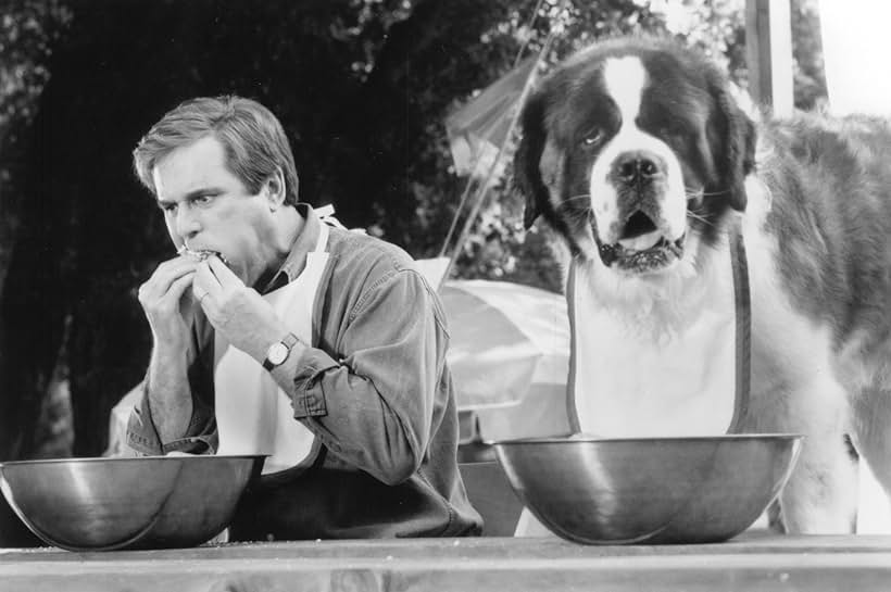 Charles Grodin and Chris in Beethoven's 2nd (1993)