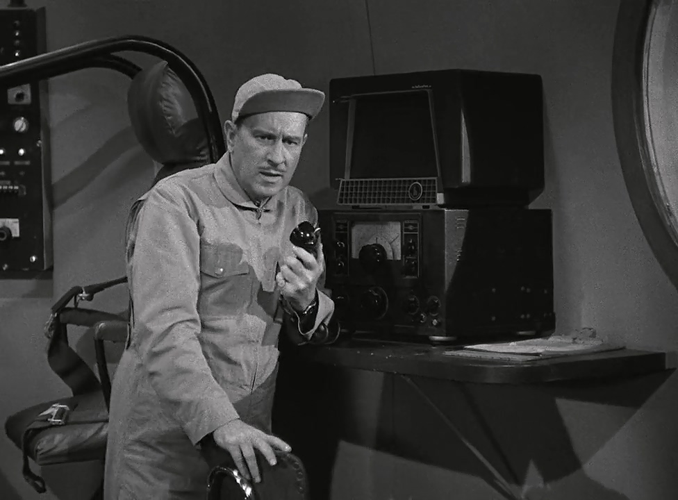 Bud Abbott in Abbott and Costello Go to Mars (1953)