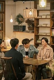 Chu Ja-hyeon, Kim Tae-hoon, Sin Jae-ha, and Mi-Kyung Won in My Unfamiliar Family (2020)