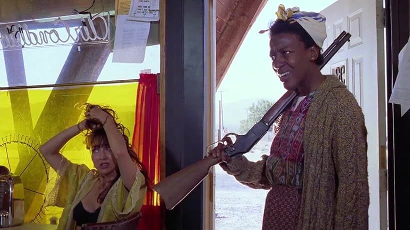 CCH Pounder and Christine Kaufmann in Bagdad Cafe (1987)