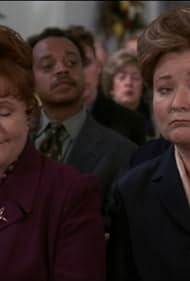 Edie McClurg and Rachel Winfree in 7th Heaven (1996)