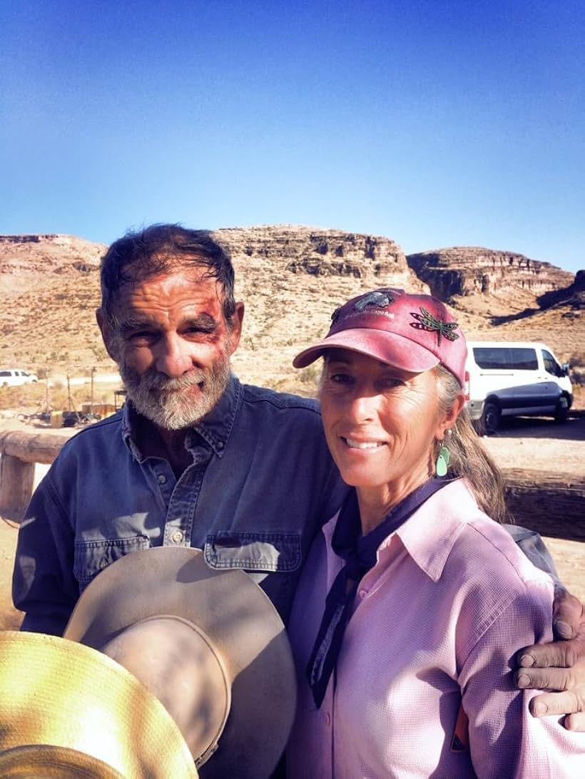 Head wrangler, Lissa Rabon with John Diehl on set- Out of the Wild