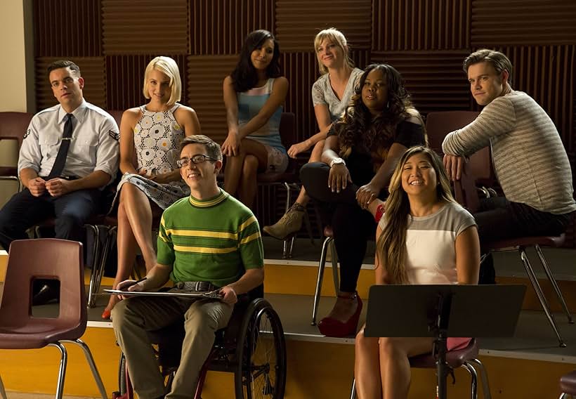 Naya Rivera, Mark Salling, Dianna Agron, Kevin McHale, Jenna Ushkowitz, Amber Riley, Chord Overstreet, and Heather Elizabeth Morris in Glee (2009)