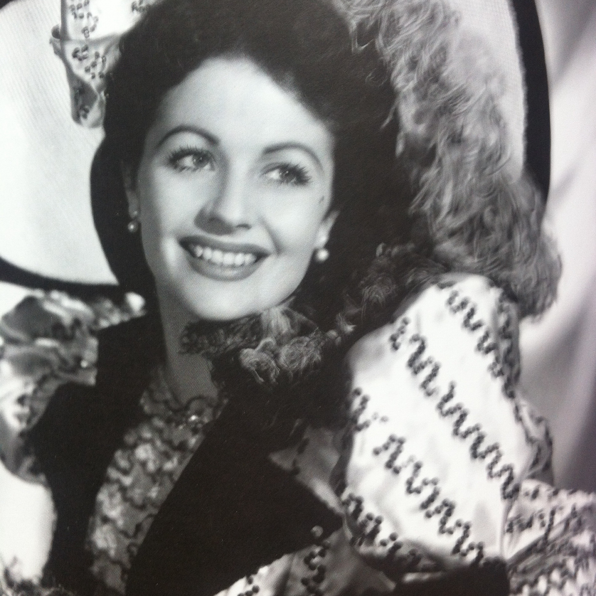 Margaret Lockwood in I'll Be Your Sweetheart (1945)