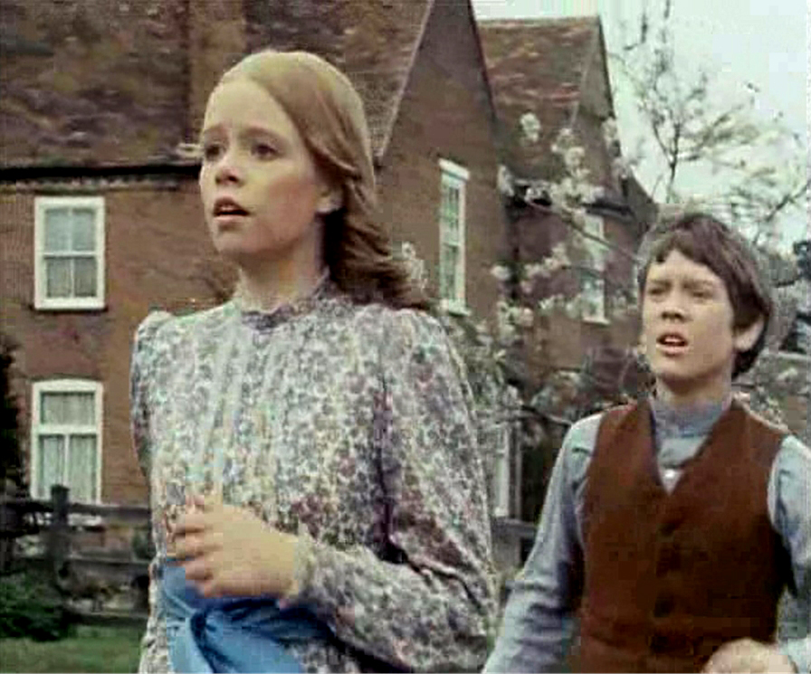 Stacy Dorning and Stephen Garlick in The Adventures of Black Beauty (1972)