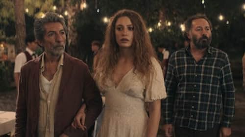 Mustafa Ugurlu and Serenay Sarikaya in Shahmaran (2023)